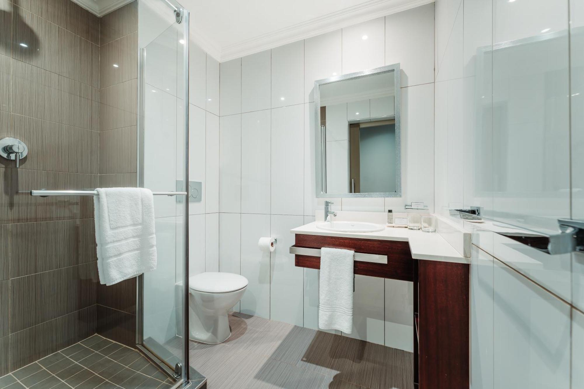 Blackrock Hotel Newcastle Bagian luar foto